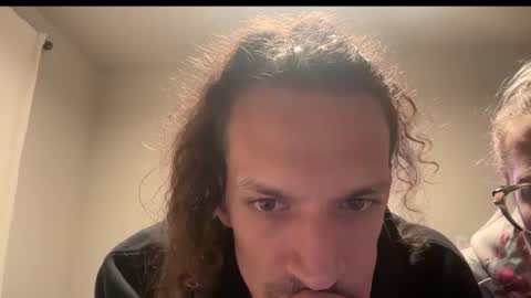 Snapshot of sassysophie333 chatting on January 17, 2025, 3:12 am MazyMay333 online show from January 17, 2025, 3:12 am