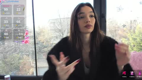 Snapshot of sassyt33n chatting on December 17, 2024, 10:44 am sassyt33n online show from December 17, 2024, 10:44 am