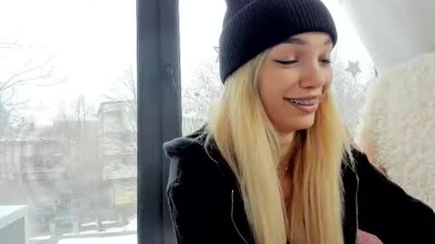 Snapshot of sassyt33n chatting on February 28, 2025, 10:09 am sassyt33n online show from February 28, 2025, 10:09 am