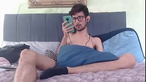 sasuke_bigcock online show from July 9, 2026, 1:59 pm