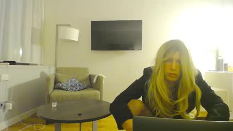 Nastasha Natty online show from May 7, 2026, 1:44 am