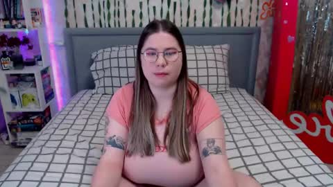 Stacy online show from April 16, 2026, 5:08 am