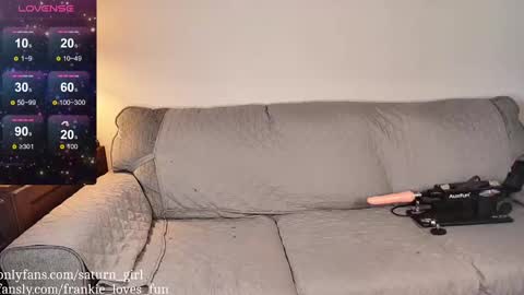 Saturn Girl online show from October 3, 2025, 5:21 pm