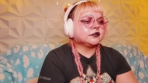 Gina George online show from May 15, 2026, 10:50 pm