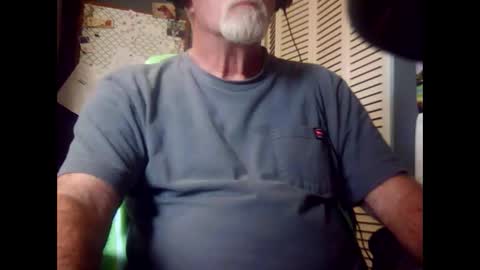 Snapshot of satyr64 chatting on April 30, 2026, 5:52 pm satyr64 online show from April 30, 2026, 5:52 pm
