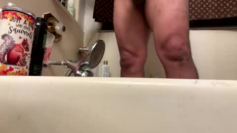 ElVergone online show from October 25, 2025, 3:36 am