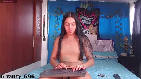 Snapshot of saucy_zaren chatting on February 23, 2025, 9:59 pm Zaren online show from February 23, 2025, 9:59 pm