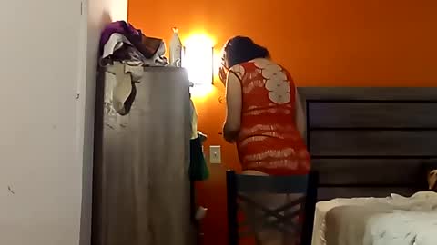 SnowBunny online show from February 27, 2025, 11:37 pm