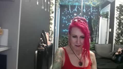 SaucySky online show from November 12, 2025, 10:09 pm