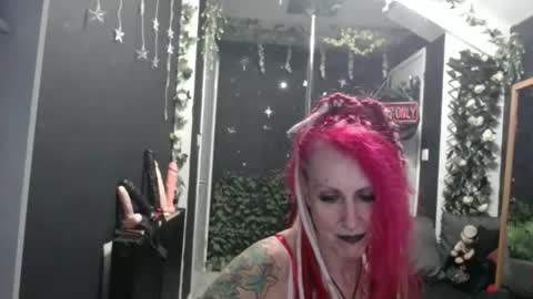 SaucySky online show from February 27, 2026, 10:54 pm