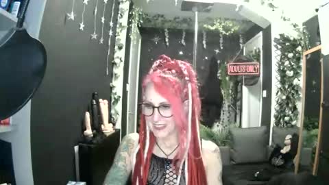 SaucySky online show from March 13, 2026, 10:05 pm