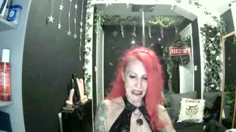 Snapshot of saucysky chatting on July 18, 2026, 8:45 pm SaucySky online show from July 18, 2026, 8:45 pm