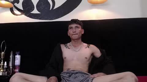 SavageLover  online show from October 20, 2025, 8:09 pm