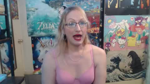 Savanah online show from March 25, 2026, 9:32 pm