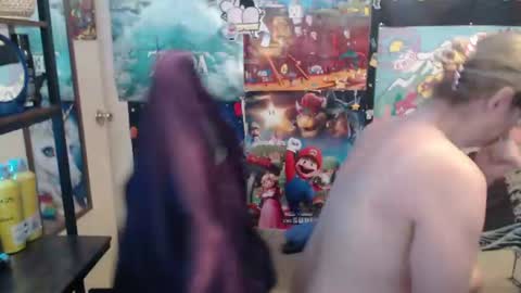 Snapshot of savanah_banana chatting on July 9, 2026, 9:24 am Savanah online show from July 9, 2026, 9:24 am