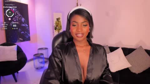 S a v a n n a h  online show from March 7, 2025, 6:54 pm