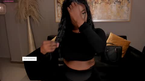 Snapshot of savannahstorm_ chatting on May 24, 2026, 5:51 pm S a v a n n a h online show from May 24, 2026, 5:51 pm