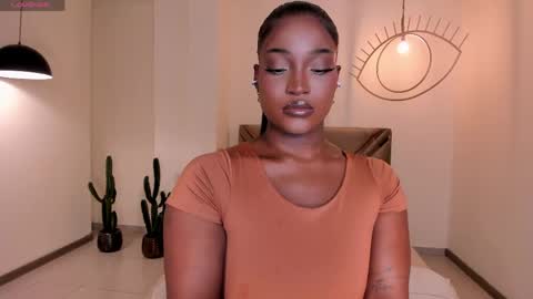 Snapshot of savannahstorm_ chatting on May 26, 2026, 7:32 pm S a v a n n a h online show from May 26, 2026, 7:32 pm