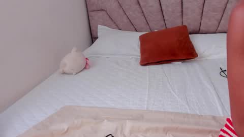 Savannahwildee online show from November 6, 2025, 1:01 pm