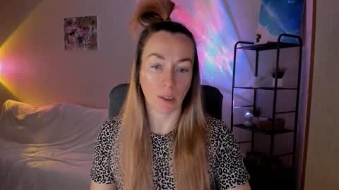 save the qween online show from December 15, 2025, 5:55 am