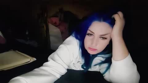 savvvmmm online show from October 22, 2025, 8:08 pm