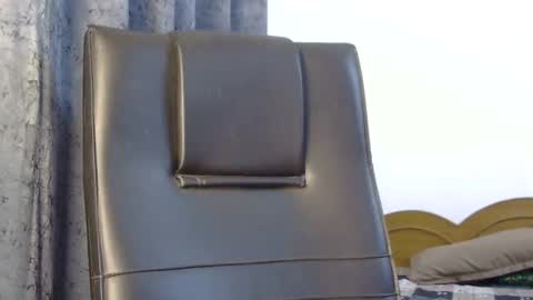 Snapshot of saxee_love chatting on November 16, 2025, 6:24 pm saxee online show from November 16, 2025, 6:24 pm