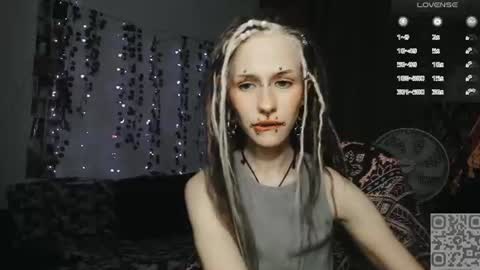 Snapshot of say_mary chatting on July 21, 2026, 10:56 pm pronoun she. name Mary. age 21. online show from July 21, 2026, 10:56 pm