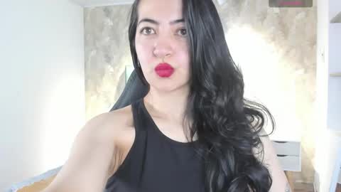 Saya Amaretto  online show from November 4, 2025, 7:02 pm