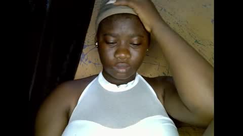 Snapshot of sayhaynastyx chatting on December 17, 2025, 7:58 am sayhaynastyx online show from December 17, 2025, 7:58 am