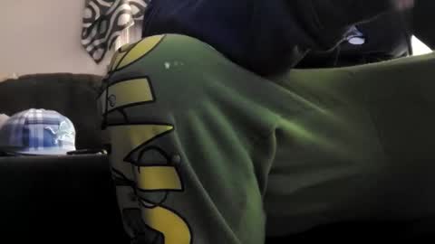 sayhi2mylilguy online show from February 27, 2025, 8:50 am