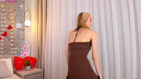 Kira  GMT 7 Mon Thu-Sun  0800am-0200pm  online show from February 19, 2025, 12:57 am