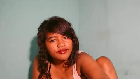 Snapshot of saylla1 chatting on March 7, 2026, 7:33 pm saylla1 online show from March 7, 2026, 7:33 pm