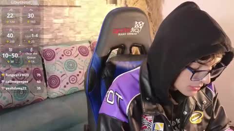 Sayron online show from November 15, 2025, 11:29 am