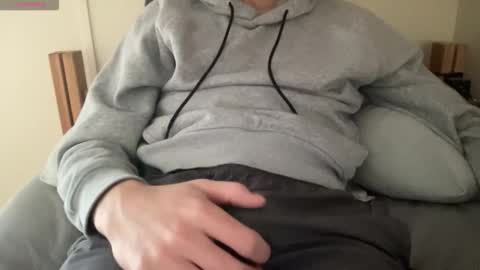 sbarnes2006_ online show from November 5, 2025, 6:19 pm