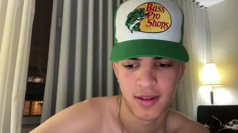 sbouchikh03 online show from January 18, 2026, 1:09 am