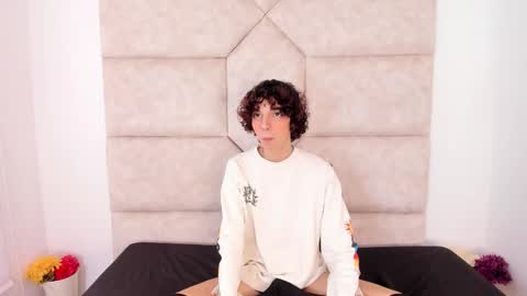 scaarlett_22 online show from October 10, 2025, 7:24 pm