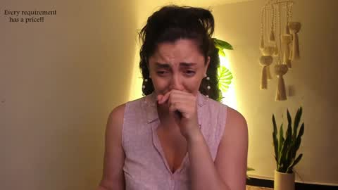 Venus online show from December 15, 2024, 5:20 pm