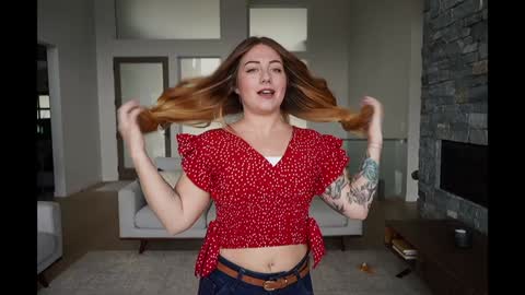 scarlajade online show from January 7, 2025, 9:35 pm