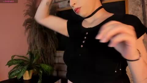 Snapshot of scarlattaa_desire chatting on June 18, 2026, 3:18 am SCARLATTA DESIRE online show from June 18, 2026, 3:18 am