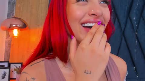 Snapshot of scarleett_jones chatting on February 15, 2025, 4:03 am scarleett jones online show from February 15, 2025, 4:03 am