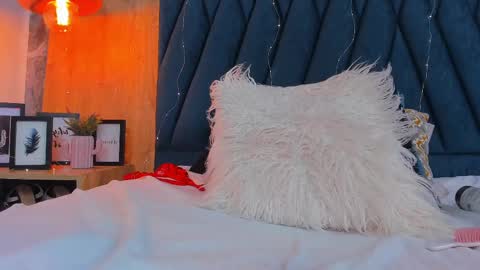 Snapshot of scarleett_jones chatting on February 21, 2025, 3:56 am scarleett jones online show from February 21, 2025, 3:56 am