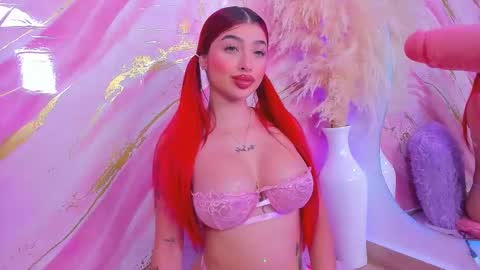 scarleett jones online show from February 4, 2026, 10:04 pm