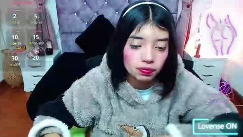 scarlet329665 online show from February 9, 2026, 12:20 pm