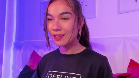 Scarlet online show from April 8, 2026, 6:08 pm