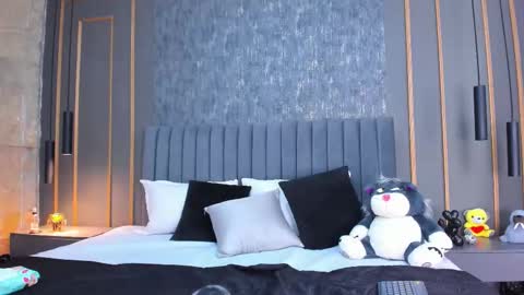 Maria online show from October 9, 2025, 9:13 pm