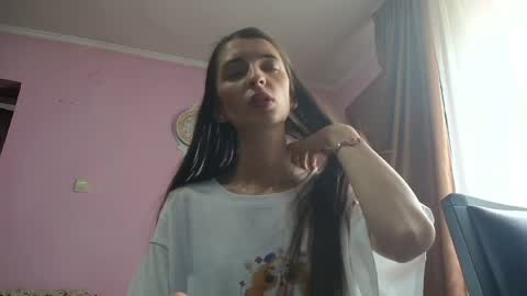 Snapshot of scarlet_rosse chatting on May 12, 2026, 12:24 pm Scarlet online show from May 12, 2026, 12:24 pm