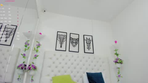 Isa online show from January 2, 2025, 4:56 pm