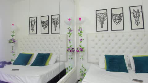 Isa online show from January 11, 2025, 11:12 am