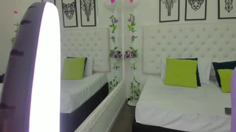 Isa online show from January 12, 2025, 11:07 am