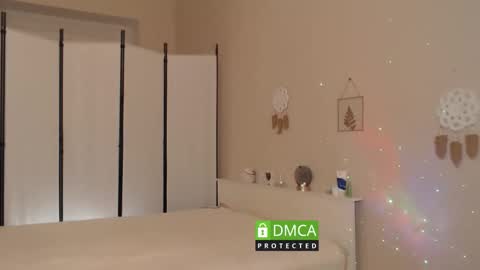 scarlet_sweety online show from October 24, 2025, 5:31 pm